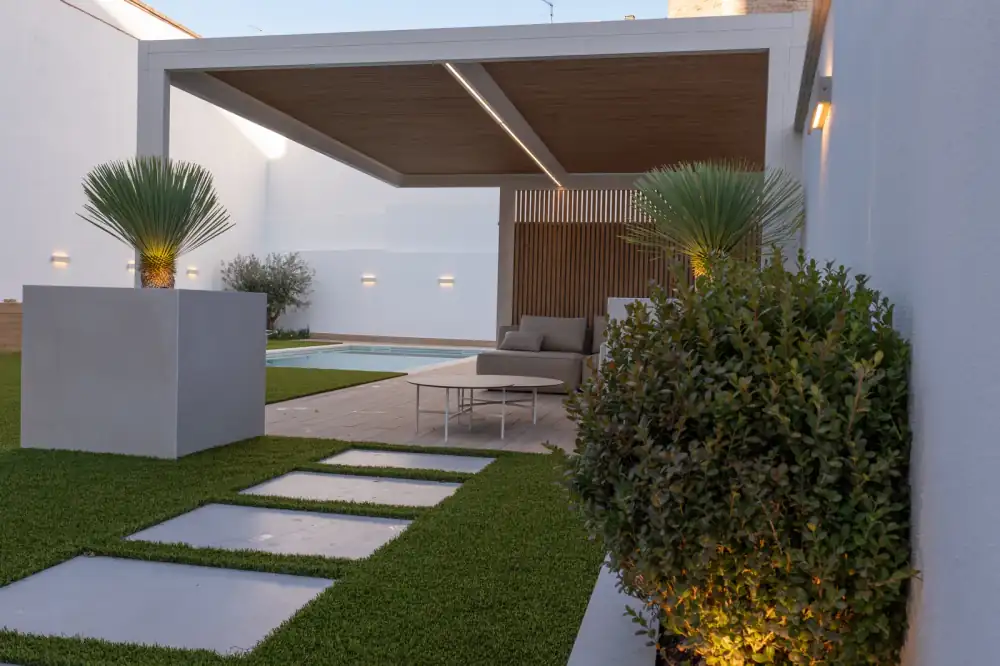 Jardín residencial diseñado por Área Verda