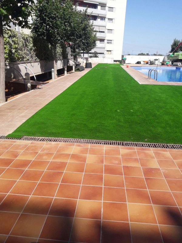 Escoger el mejor tono de césped artificial - Empresa de jardinería Área